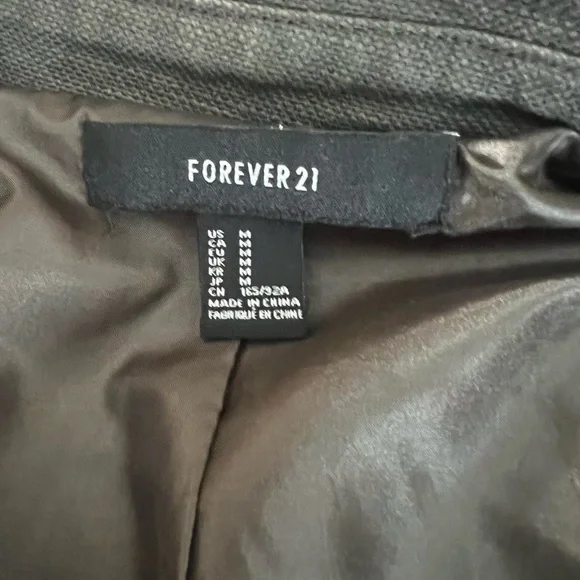 Forever21 Studded Denim Blend Women’s Vest in a muted olive green M - Picture 6 of 6